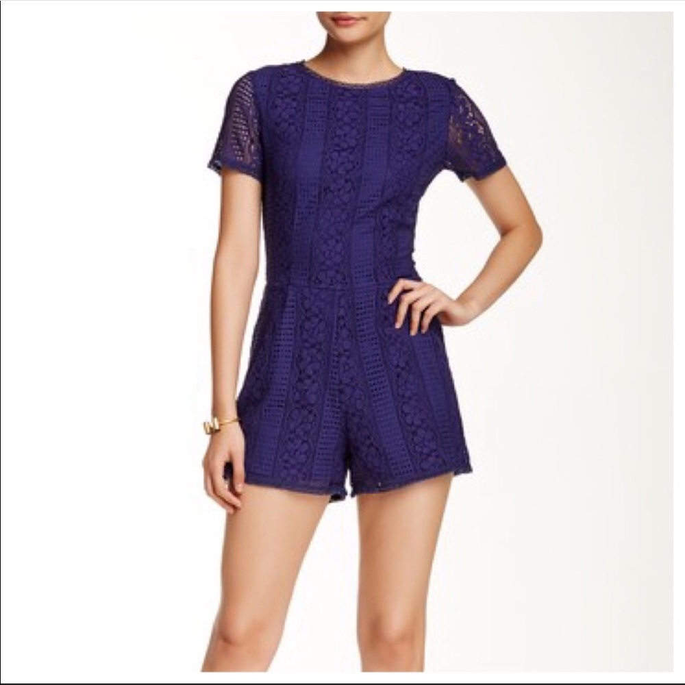 🌸Romeo & Juliet Couture | Navy Lace Romper | Small